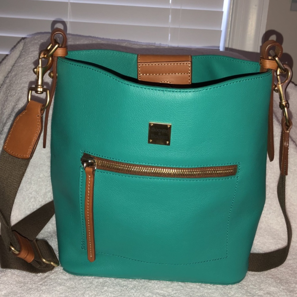 Dooney & Bourke Raleigh Roxy Bag